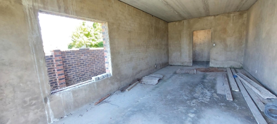 6 Bedroom Property for Sale in Sunrise On Sea Eastern Cape